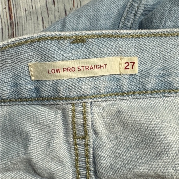Levi’s Low Pro Straight Light Wash Distressed Jeans - Picture 5 of 10
